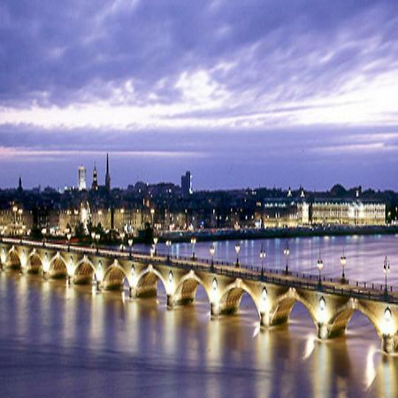 Appart Cozy / Quartier St Pierre Бордо Экстерьер фото